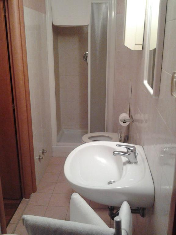 בולוניה Hotel Perla מראה חיצוני תמונה