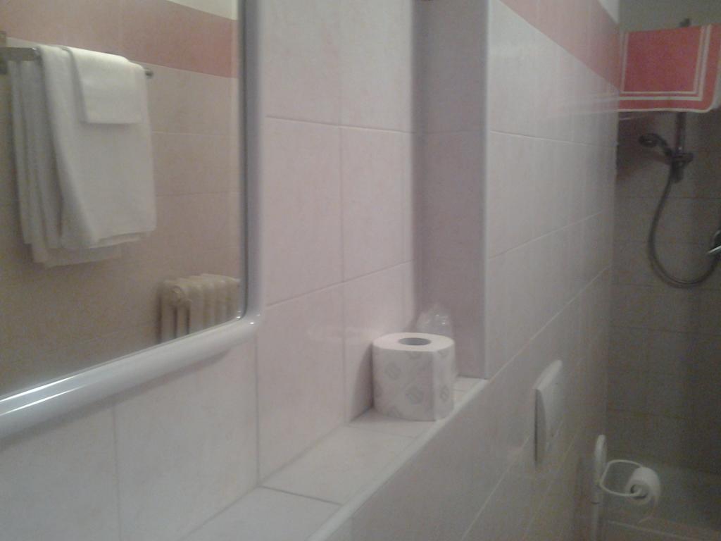 בולוניה Hotel Perla מראה חיצוני תמונה